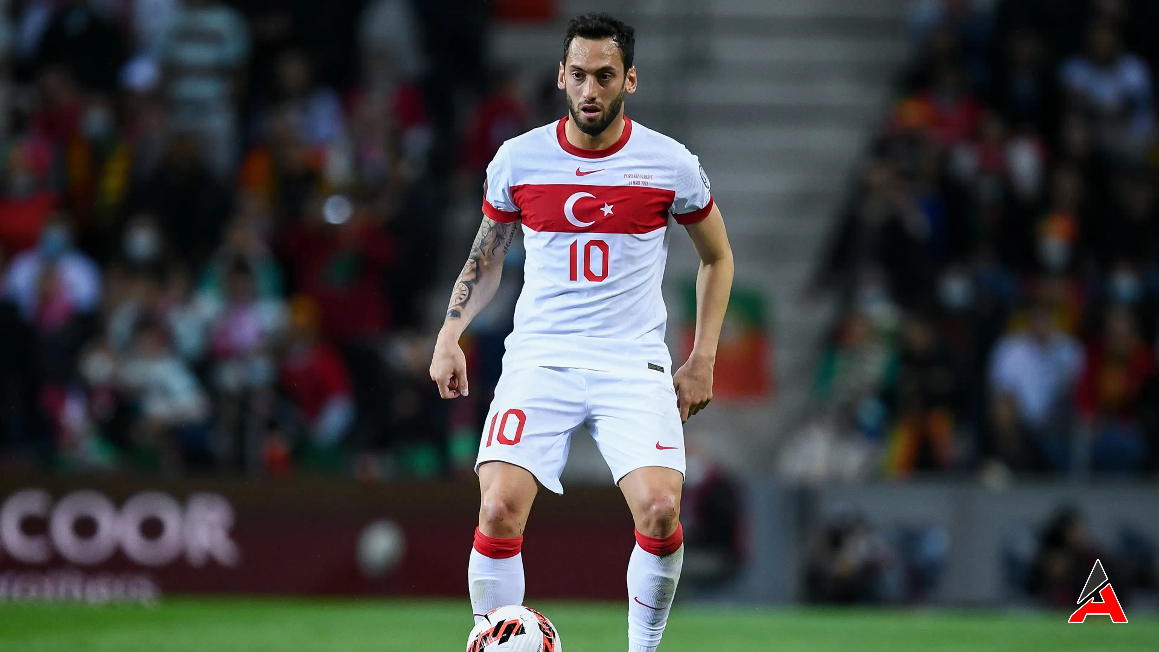 Hakan Çalhanoğlu Milli Takımda Neden Yok 1