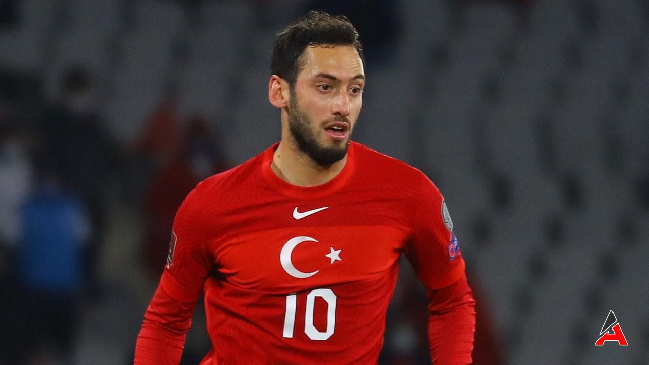 Hakan Çalhanoğlu Milli Takımda Neden Yok 2