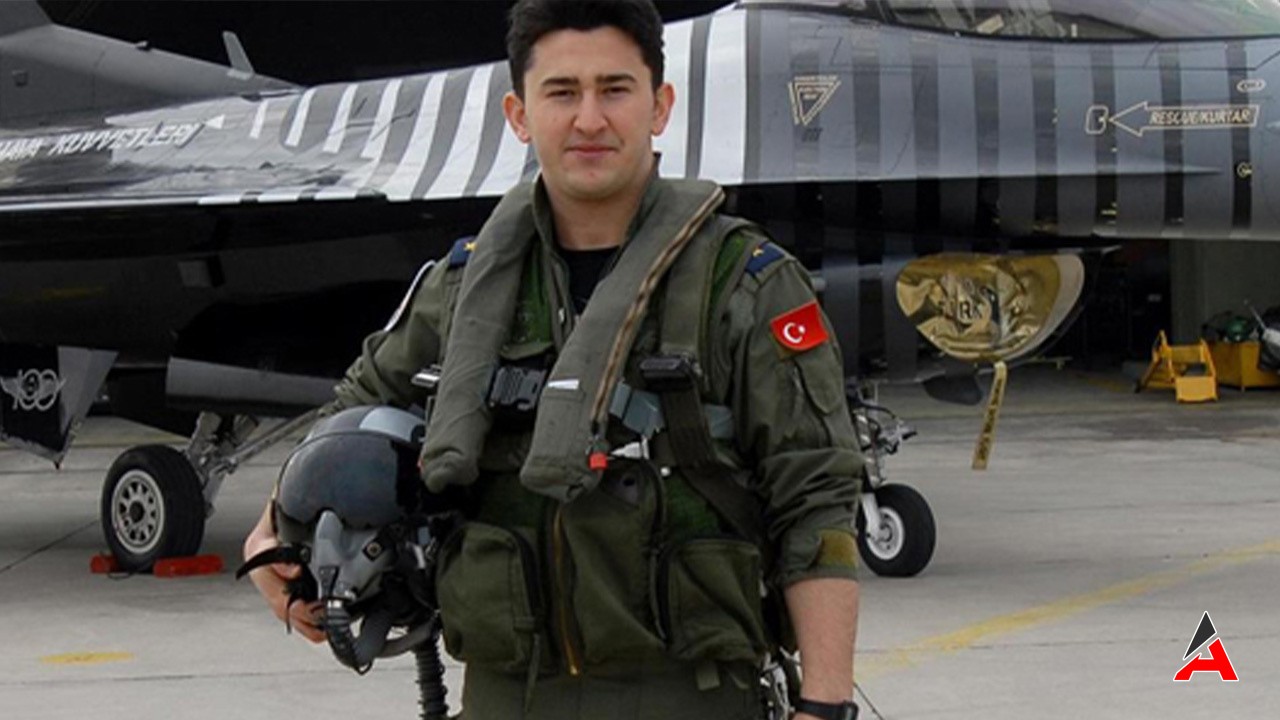 Aksaraylı Şehit Pilot