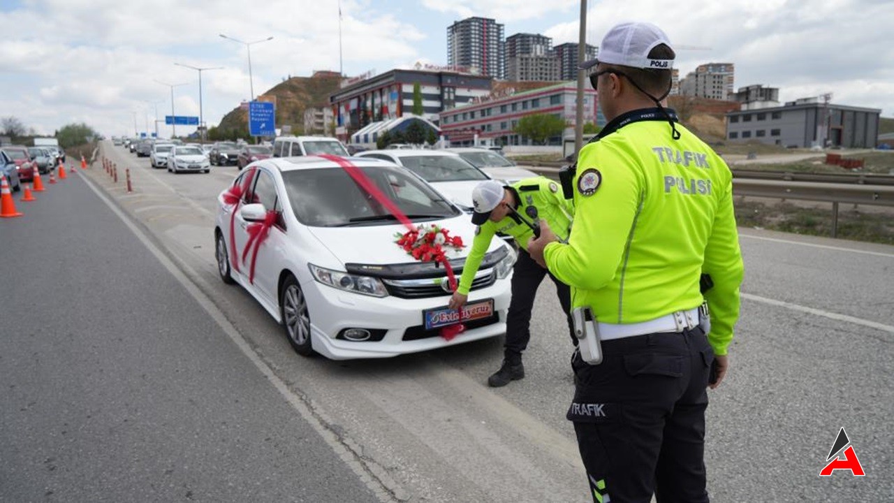 Bakanlık Personeliyim' Dedi, Polisleri Tehdit Etti2