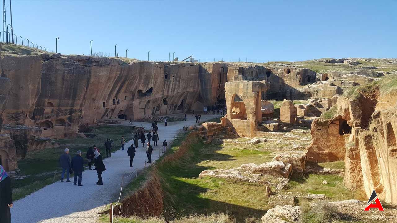 Agora Caddesi