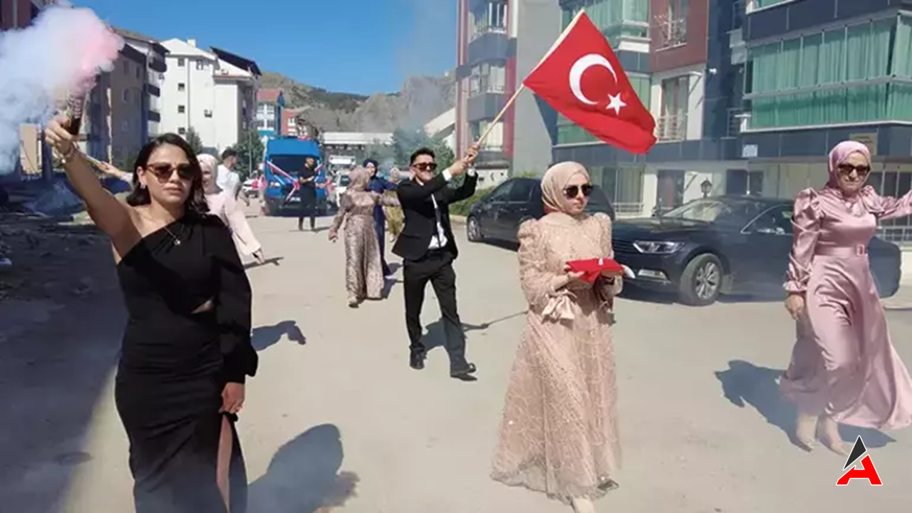 Şehidin Oğluna Jandarmadan Sürpriz Sünnet Arabası2